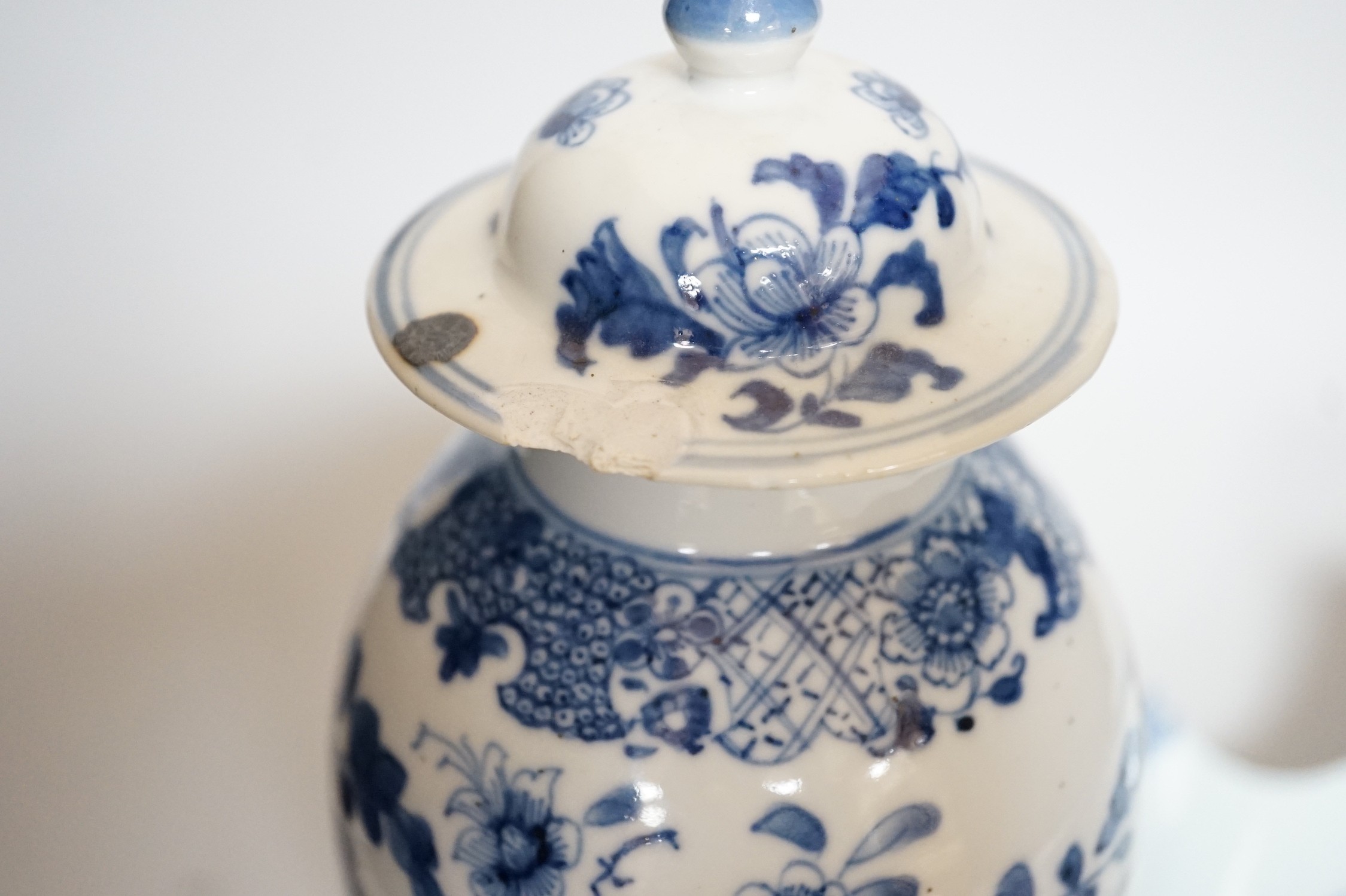 A Chinese blue and white bowl a/f and a similar vase, both Qianlong period, vase 28cm